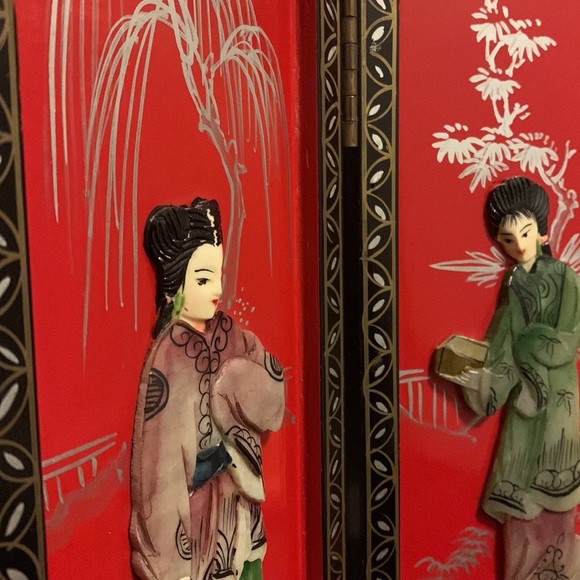 Small Hand Painted Panel Divider 18.5" W x 14" H - Picture 13 of 14